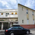Konukevi Budget Bükreş