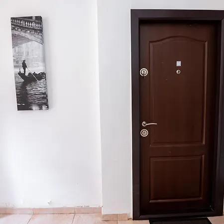 Budget Бухарест