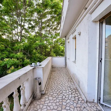 Budget Guest house *